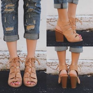 ❗️make room❗️Toffee slit cutout lace up heels